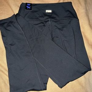 PINK Ultimate Leggings